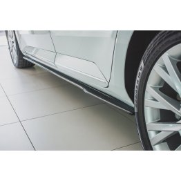 Накладки сплиттеры на пороги на Skoda Superb III рестайл